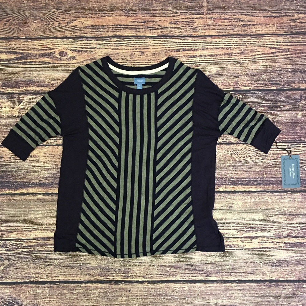 NWT XS Simply Vera Wang Striped Top